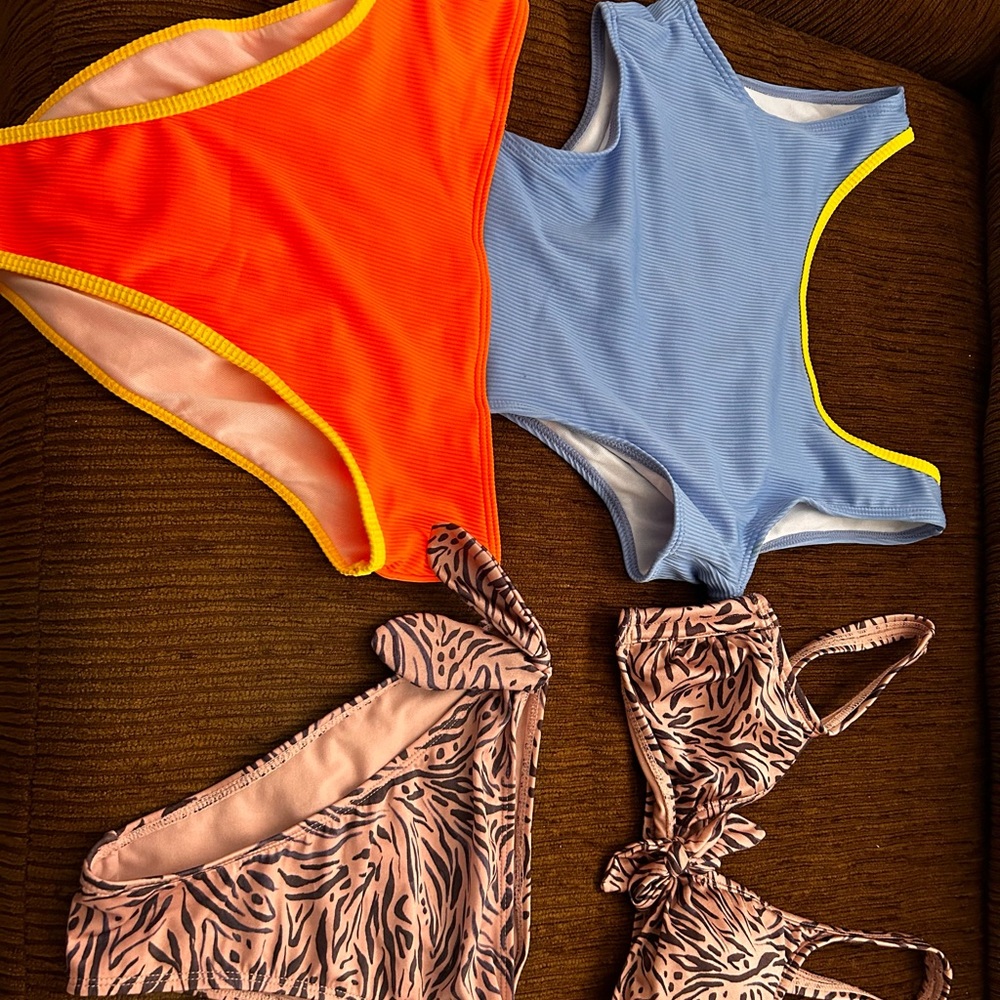 Colorful & pink cheetah